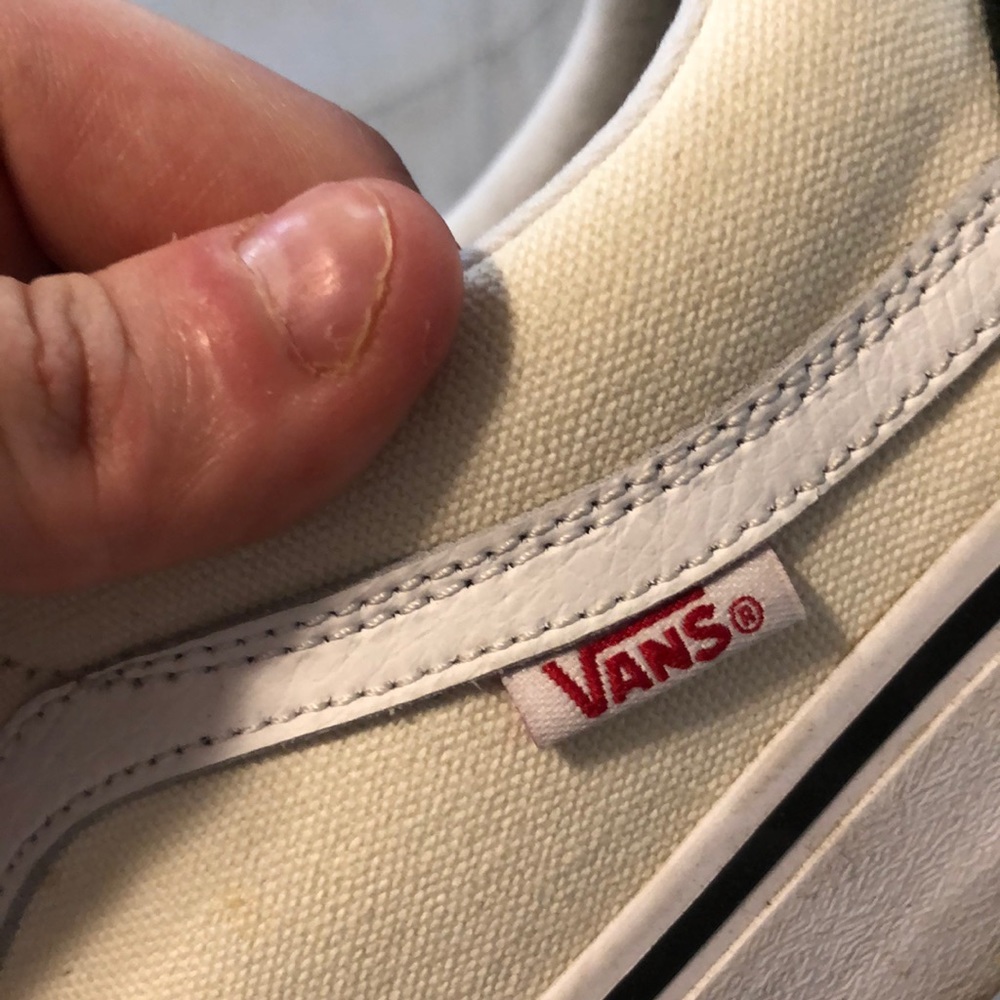 Vans - Picture 2 of 3